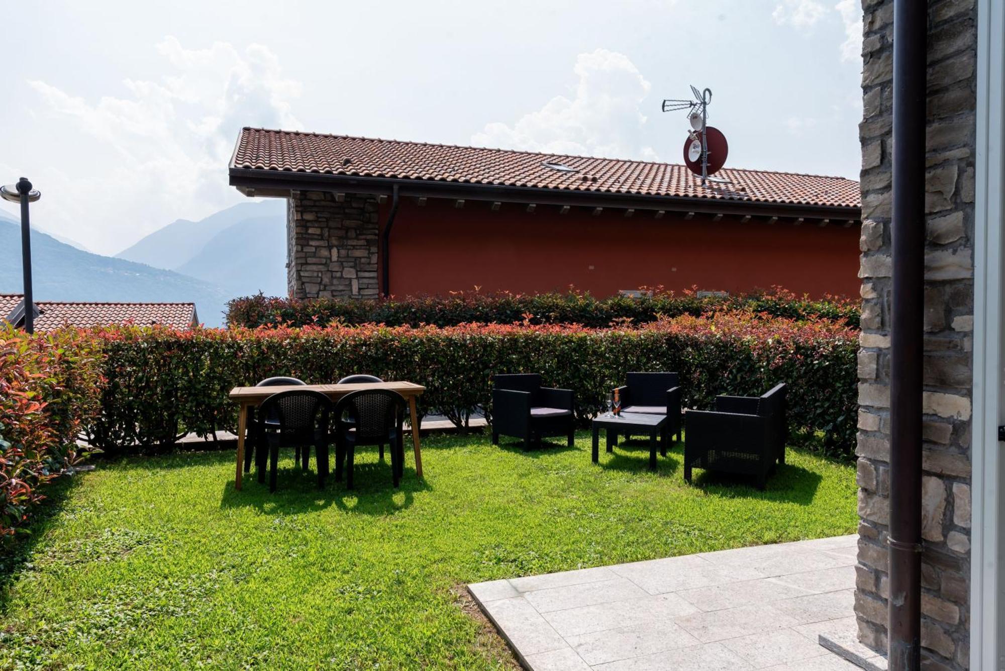Sant'Anna Villetta Giardino - Pianello Del Lario By Lovecomo Exteriör bild